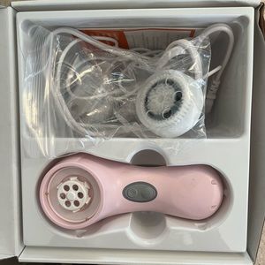 Clarisonic Mia 2 2 Speed Facial Gentle Sonic Cleansing.